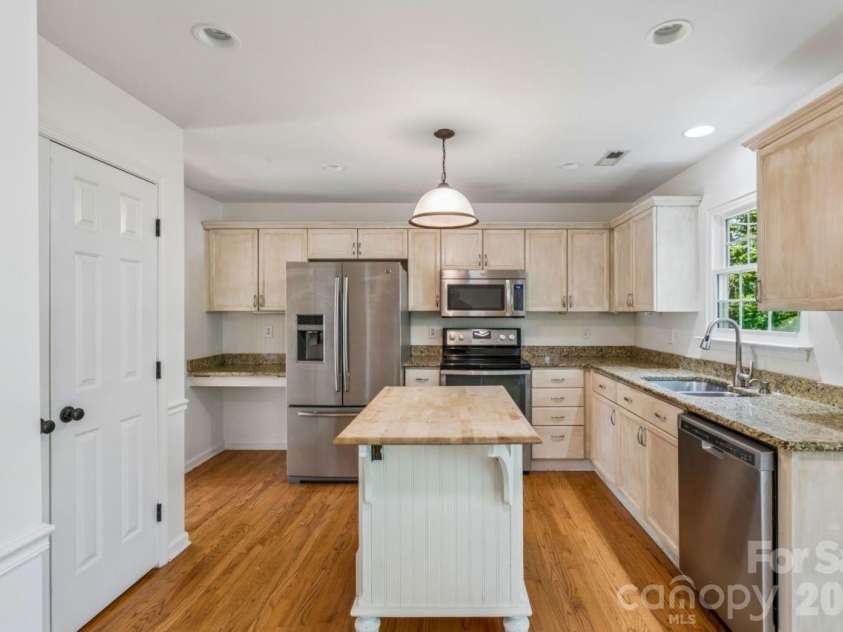 3603 arthur Street, Indian Trail, NC 28079.  MLS# CAR4367819, YatesRealty ID 19533. 