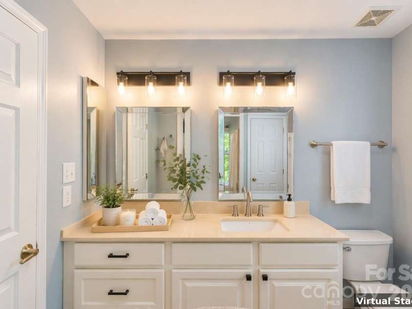 3603 arthur Street, Indian Trail, NC 28079.  MLS# CAR4367819, YatesRealty ID 19533. Master Bathroom