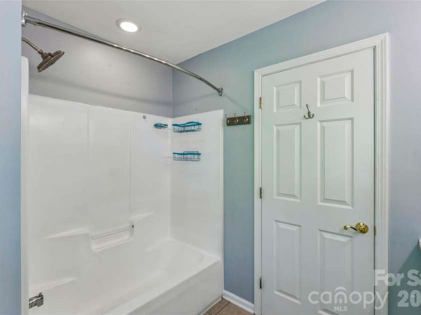 3603 arthur Street, Indian Trail, NC 28079.  MLS# CAR4367819, YatesRealty ID 19533. Master Bathroom
