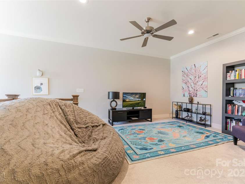 521 Sweet Birch Park Lane, Black Mountain, NC 28711.  MLS# CAR4246773, YatesRealty ID 19534. 