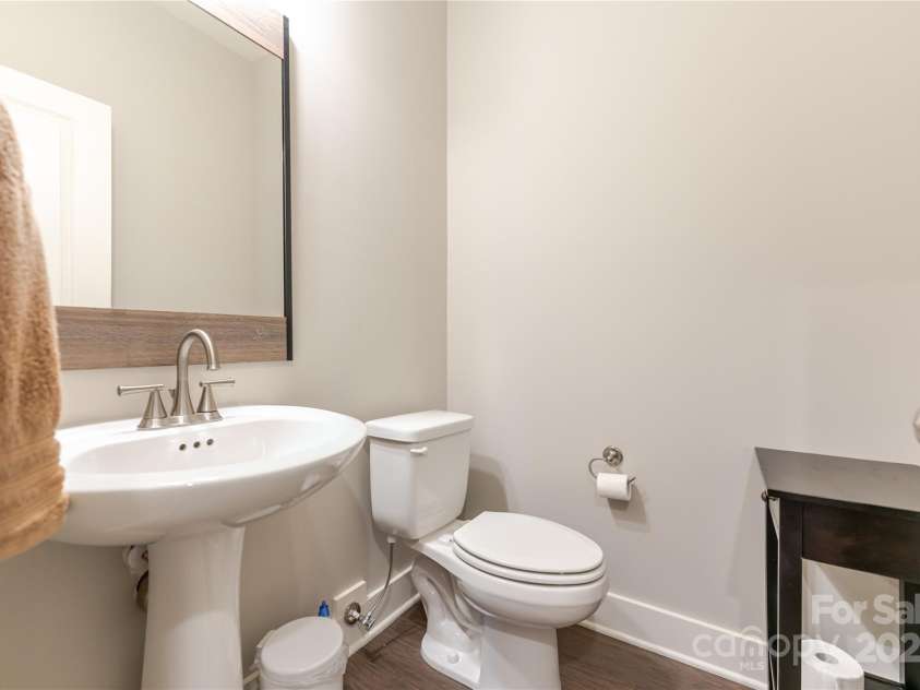 521 Sweet Birch Park Lane, Black Mountain, NC 28711.  MLS# CAR4246773, YatesRealty ID 19534. 