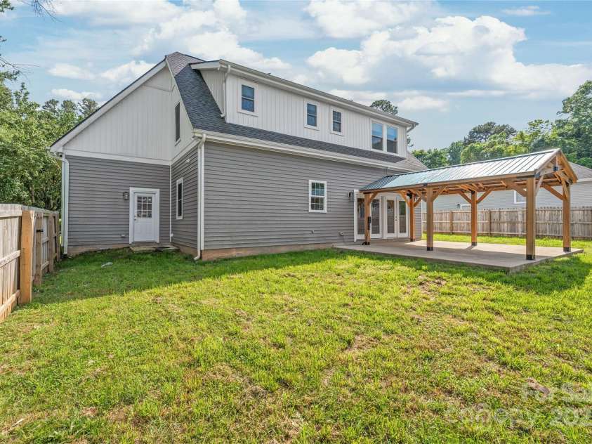 1832 Montclair Avenue, Gastonia, NC 28054.  MLS# CAR4252150, YatesRealty ID 19536. Backyard and Patio