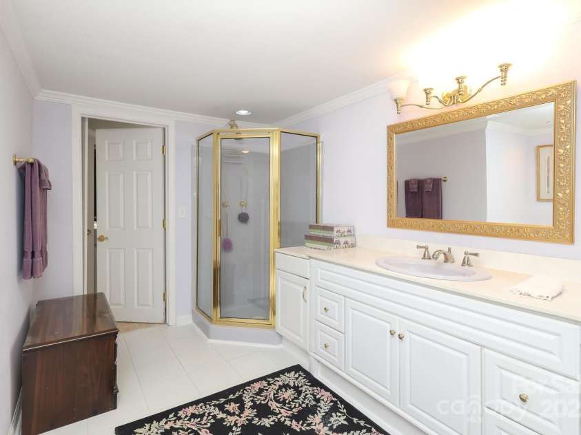 17333 Saranita Lane, Charlotte, NC 28278.  MLS# CAR4247570, YatesRealty ID 19539. Primary