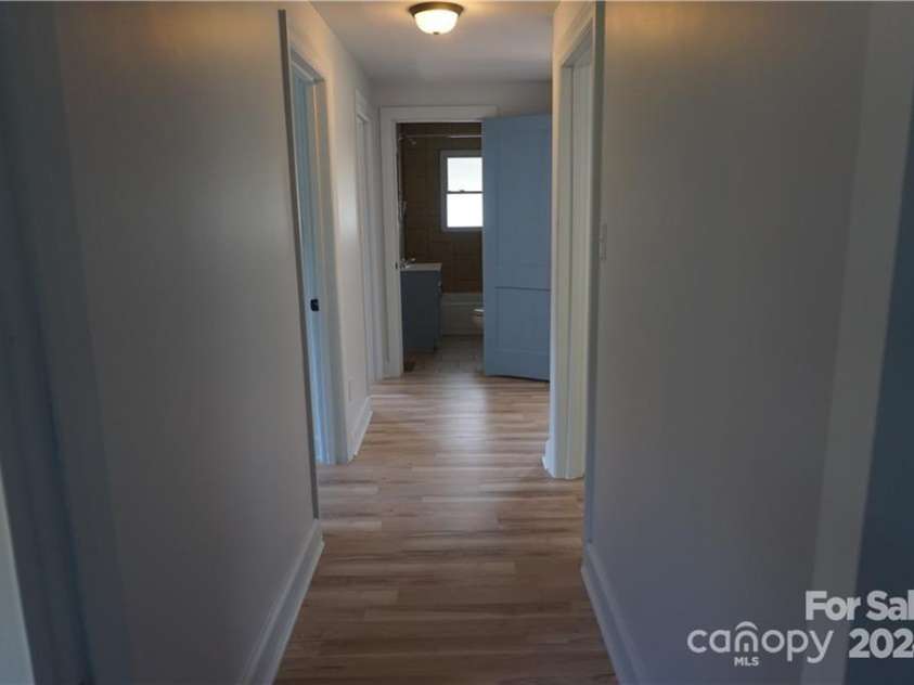 295 Merrills Cove Road, Asheville, NC 28803.  MLS# CAR4202644, YatesRealty ID 1954. 