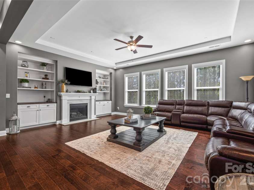455 Brier Knob Drive, Fort Mill, SC 29715.  MLS# CAR4335244, YatesRealty ID 19540. 