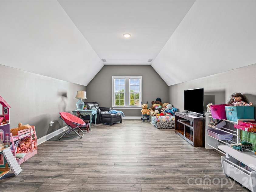455 Brier Knob Drive, Fort Mill, SC 29715.  MLS# CAR4335244, YatesRealty ID 19540. 