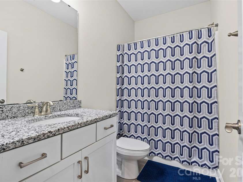 455 Brier Knob Drive, Fort Mill, SC 29715.  MLS# CAR4335244, YatesRealty ID 19540. 