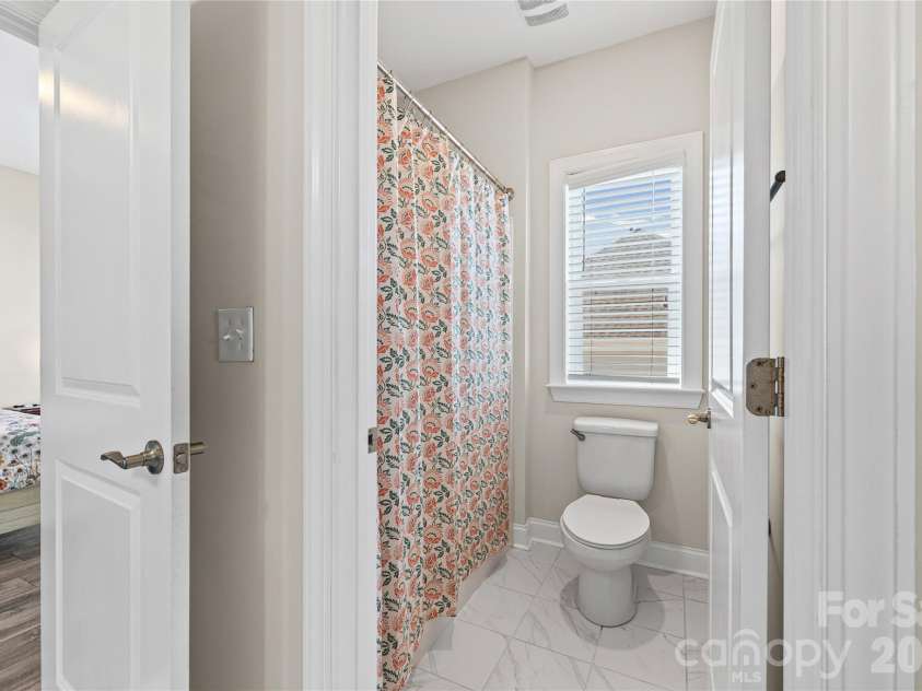 455 Brier Knob Drive, Fort Mill, SC 29715.  MLS# CAR4335244, YatesRealty ID 19540. 