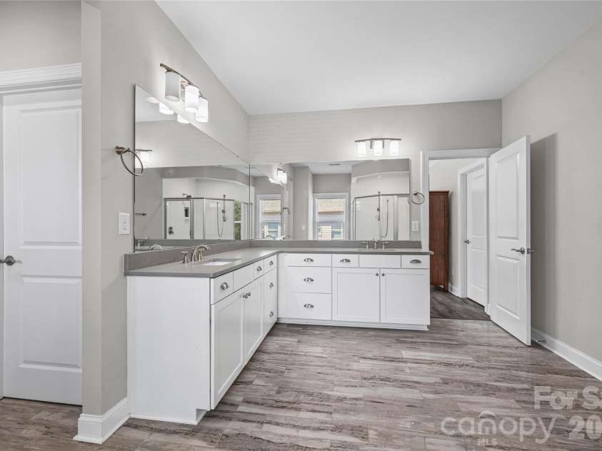 455 Brier Knob Drive, Fort Mill, SC 29715.  MLS# CAR4335244, YatesRealty ID 19540. 
