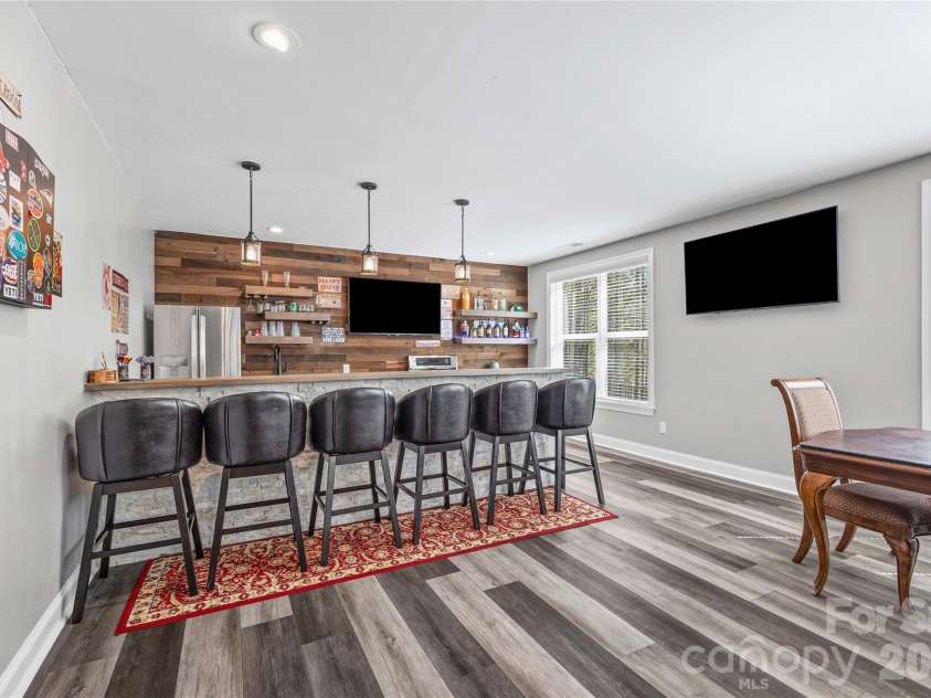 455 Brier Knob Drive, Fort Mill, SC 29715.  MLS# CAR4335244, YatesRealty ID 19540. 