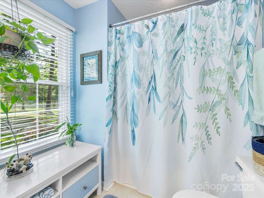 13600 Seastone Lane, Pineville, NC 28134.  MLS# CAR4269521, YatesRealty ID 19541. Primary Bathroom