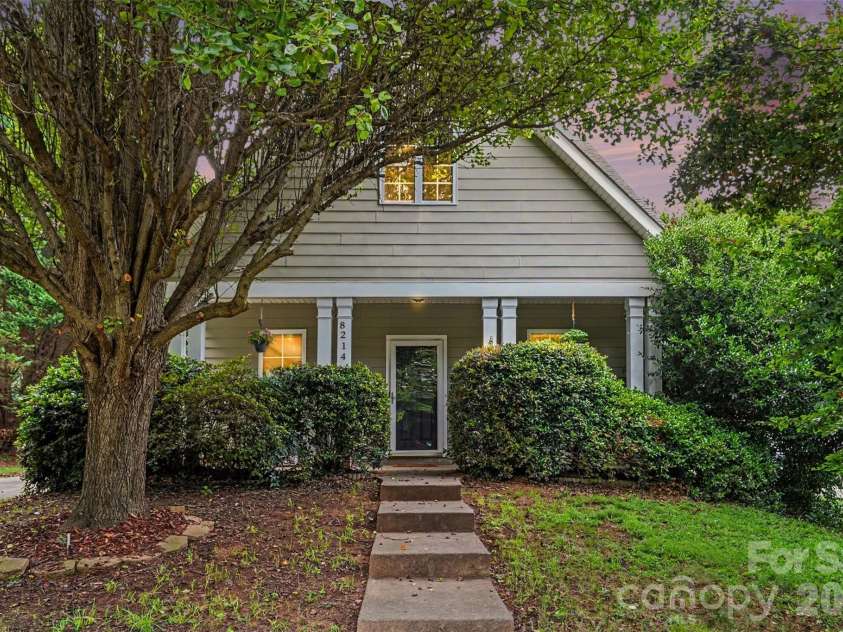 8214 Ballymore Court, Huntersville, NC 28078.  MLS# CAR4377717, YatesRealty ID 19542. 