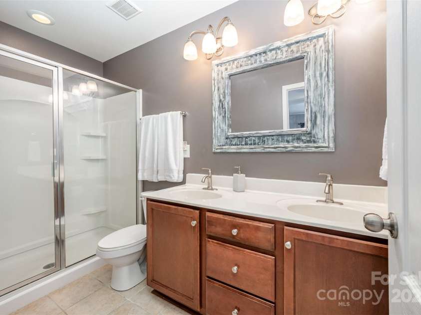 12832 Heath Grove Drive, Huntersville, NC 28078.  MLS# CAR4258829, YatesRealty ID 19544. 