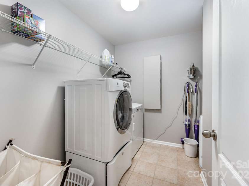 12832 Heath Grove Drive, Huntersville, NC 28078.  MLS# CAR4258829, YatesRealty ID 19544. 