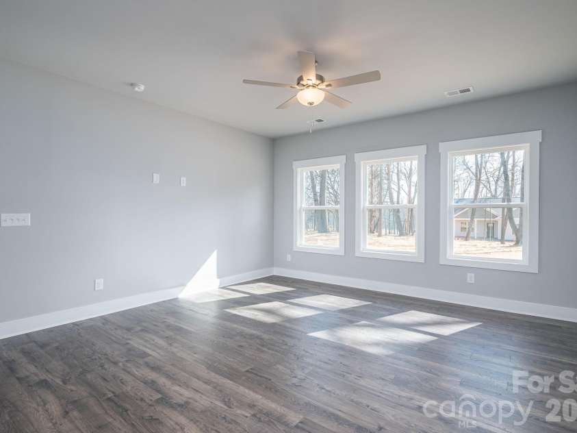 318 Sunrise Circle, Shelby, NC 28150.  MLS# CAR4343475, YatesRealty ID 19548. 