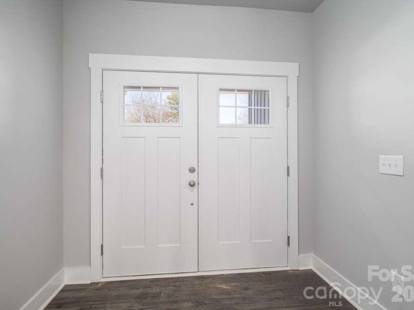 318 Sunrise Circle, Shelby, NC 28150.  MLS# CAR4343475, YatesRealty ID 19548. 