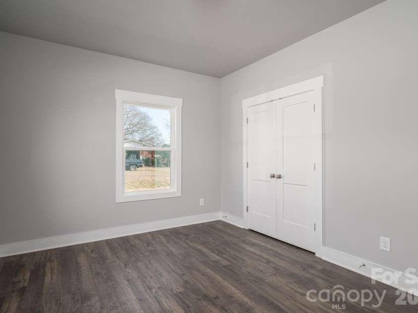 318 Sunrise Circle, Shelby, NC 28150.  MLS# CAR4343475, YatesRealty ID 19548. 