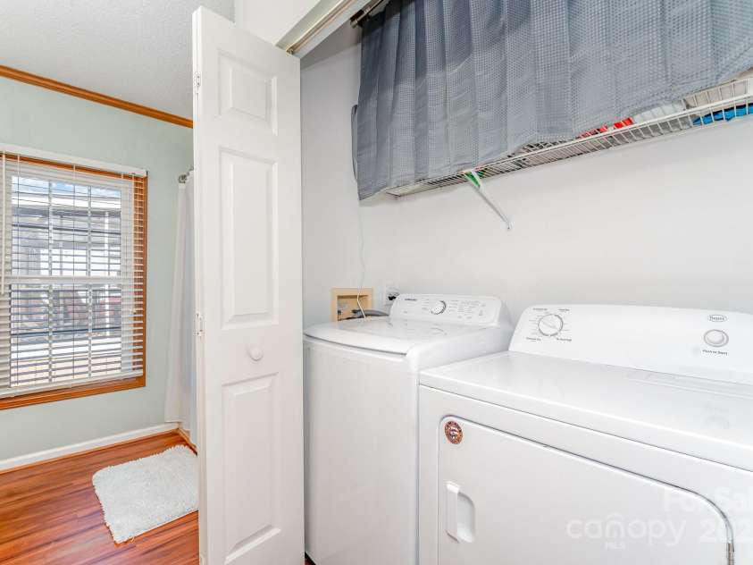 231 Badin View Road, New London, NC 28127.  MLS# CAR4152062, YatesRealty ID 1955. 