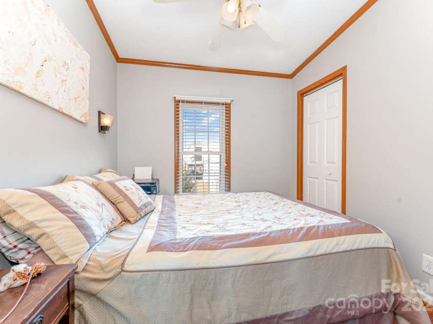 231 Badin View Road, New London, NC 28127.  MLS# CAR4152062, YatesRealty ID 1955. 