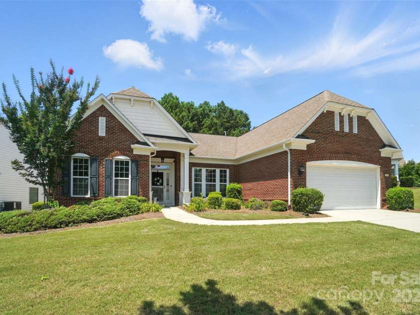41166 Calla Lily Street, Fort Mill, SC 29707.  MLS# CAR4277878, YatesRealty ID 1955. 
