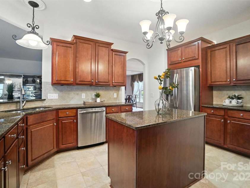 41166 Calla Lily Street, Fort Mill, SC 29707.  MLS# CAR4277878, YatesRealty ID 1955. 