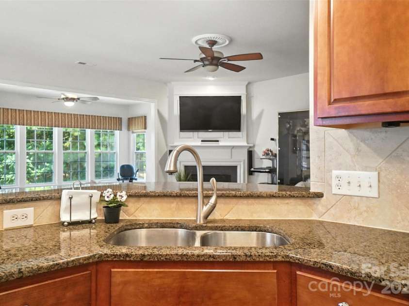 41166 Calla Lily Street, Fort Mill, SC 29707.  MLS# CAR4277878, YatesRealty ID 1955. 
