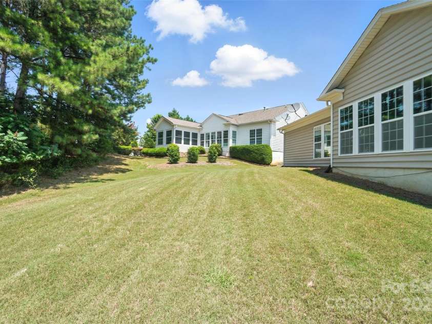 41166 Calla Lily Street, Fort Mill, SC 29707.  MLS# CAR4277878, YatesRealty ID 1955. 