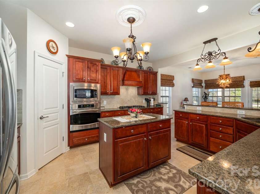 41166 Calla Lily Street, Fort Mill, SC 29707.  MLS# CAR4342125, YatesRealty ID 1955. 