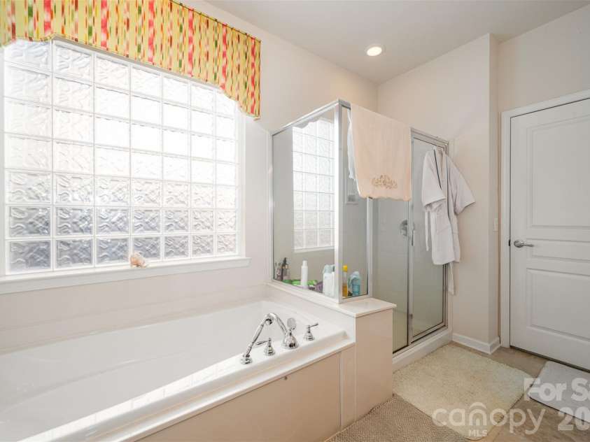 41166 Calla Lily Street, Fort Mill, SC 29707.  MLS# CAR4342125, YatesRealty ID 1955. 