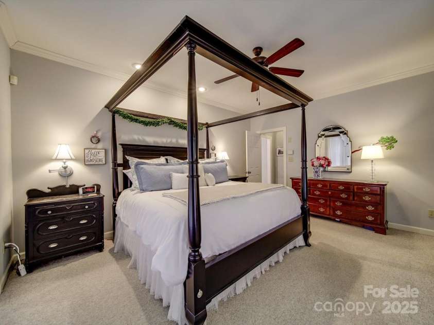 4715 Lenden Hall Court, Gastonia, NC 28056.  MLS# CAR4260504, YatesRealty ID 19552. 