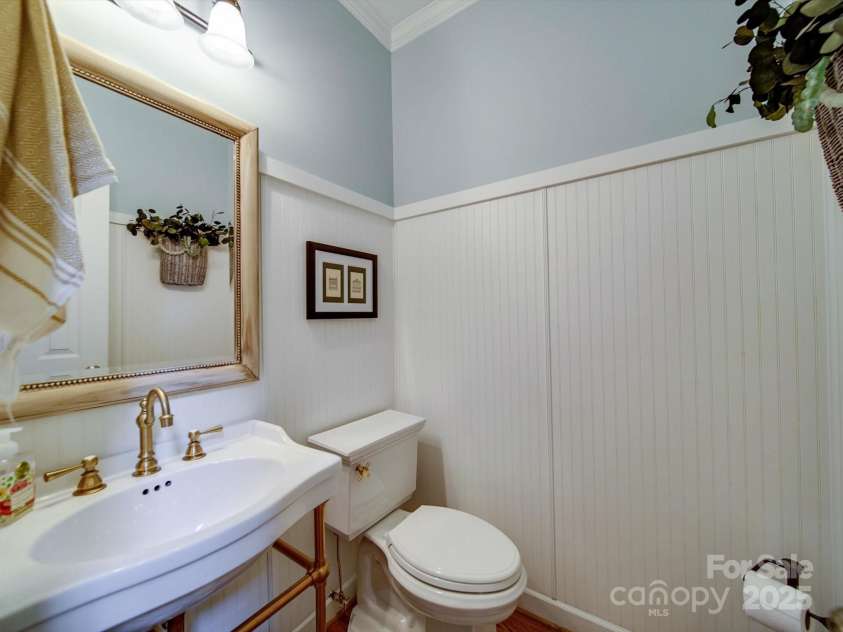 4715 Lenden Hall Court, Gastonia, NC 28056.  MLS# CAR4260504, YatesRealty ID 19552. 