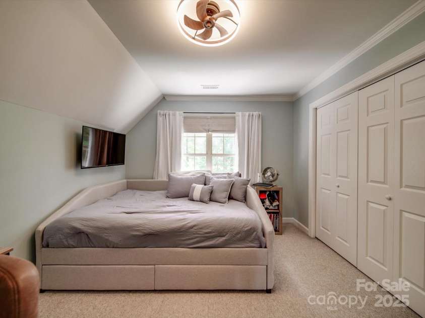 4715 Lenden Hall Court, Gastonia, NC 28056.  MLS# CAR4260504, YatesRealty ID 19552. 