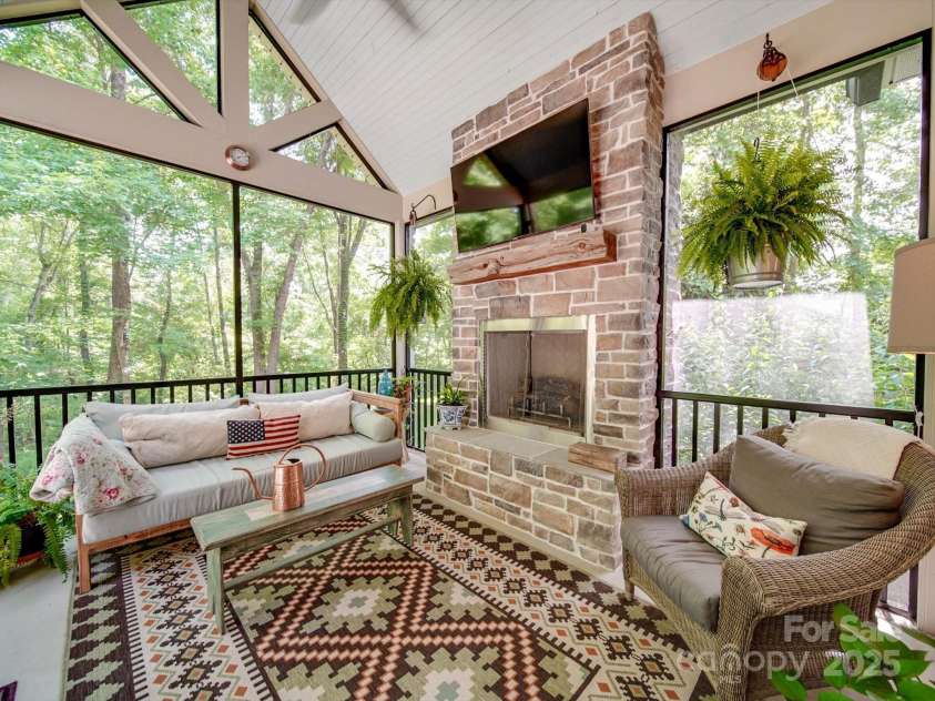 4715 Lenden Hall Court, Gastonia, NC 28056.  MLS# CAR4260504, YatesRealty ID 19552. 