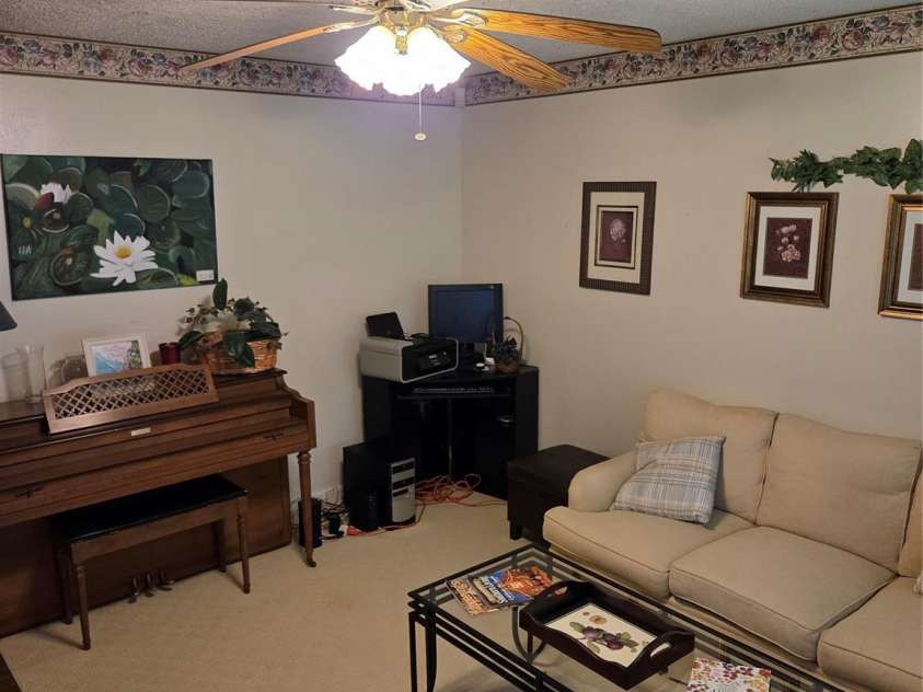 4800 Chapel Grove Road, Gastonia, NC 28052.  MLS# CAR4378761, YatesRealty ID 19552. Living Room