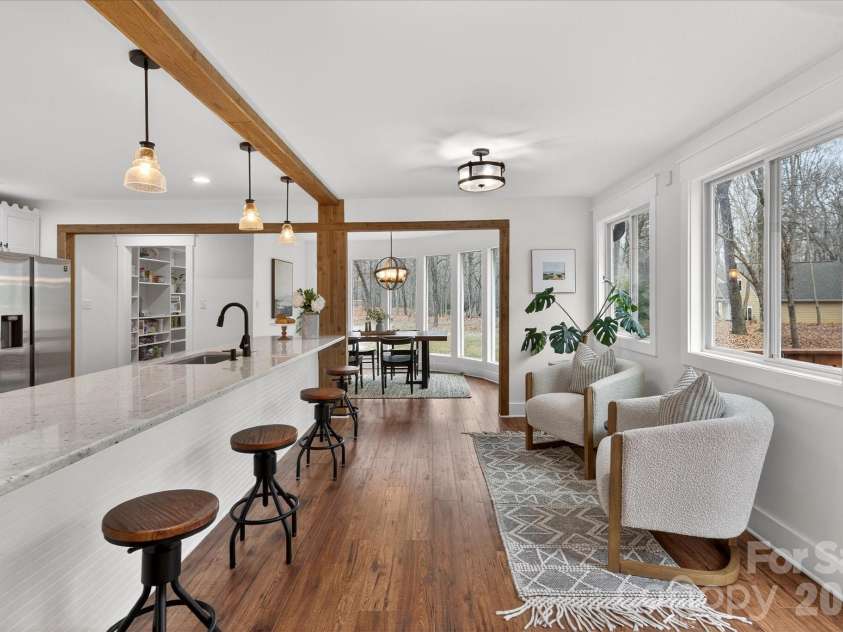 316 Wade Hampton Drive, Matthews, NC 28104.  MLS# CAR4337891, YatesRealty ID 19553. 