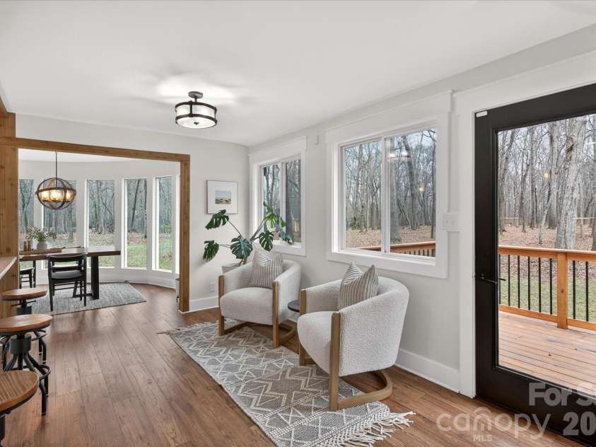 316 Wade Hampton Drive, Matthews, NC 28104.  MLS# CAR4337891, YatesRealty ID 19553. 