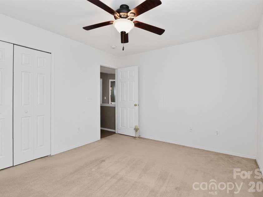1723 Rustic Arch Way, Huntersville, NC 28078.  MLS# CAR4374734, YatesRealty ID 19555. 