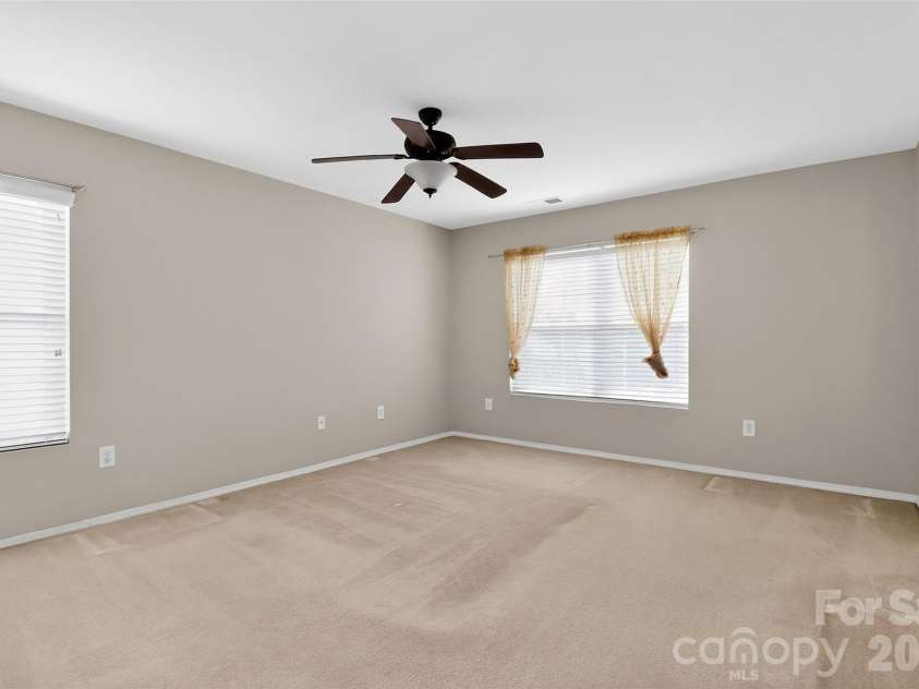 1723 Rustic Arch Way, Huntersville, NC 28078.  MLS# CAR4374734, YatesRealty ID 19555. 