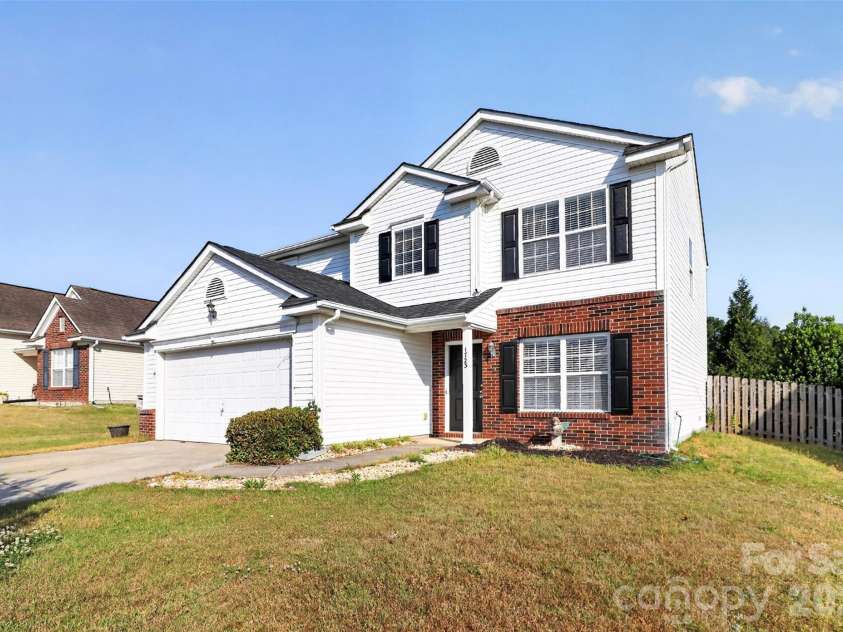 1723 Rustic Arch Way, Huntersville, NC 28078.  MLS# CAR4374734, YatesRealty ID 19555. 