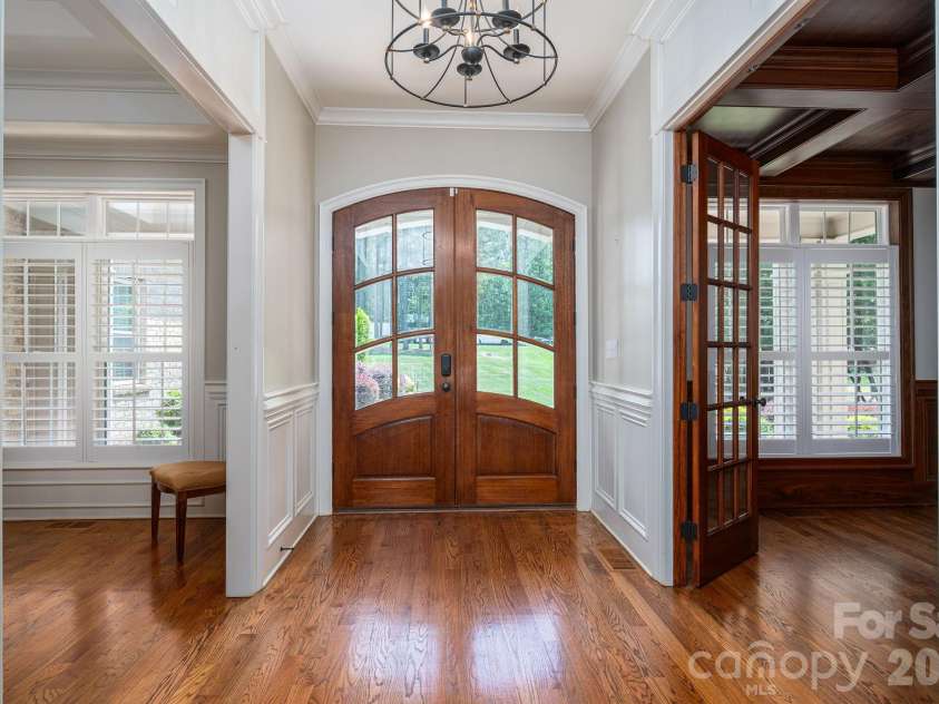 6627 Harbor Oaks Drive, Denver, NC 28037.  MLS# CAR4366457, YatesRealty ID 19556. 