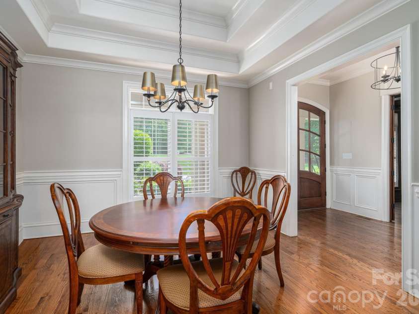 6627 Harbor Oaks Drive, Denver, NC 28037.  MLS# CAR4366457, YatesRealty ID 19556. 