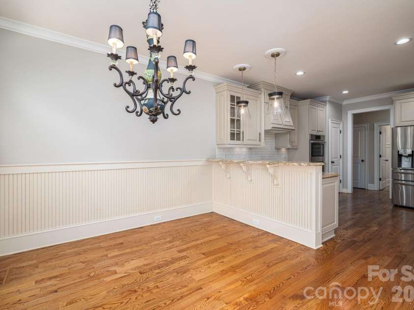 6627 Harbor Oaks Drive, Denver, NC 28037.  MLS# CAR4366457, YatesRealty ID 19556. 