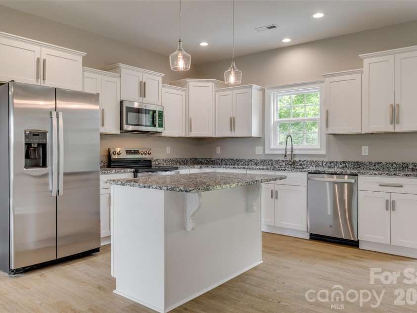 1276 Fincher Road, Fort Lawn, SC 29714.  MLS# CAR4375082, YatesRealty ID 19557. Representative photo of same build. Layout reversed per attached floorplan. Colors and selections may differ.