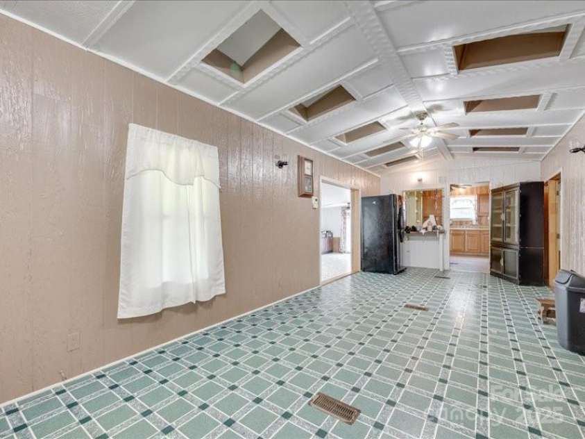 1406 Old Puckett Place, York, SC 29745.  MLS# CAR4297258, YatesRealty ID 19559. 