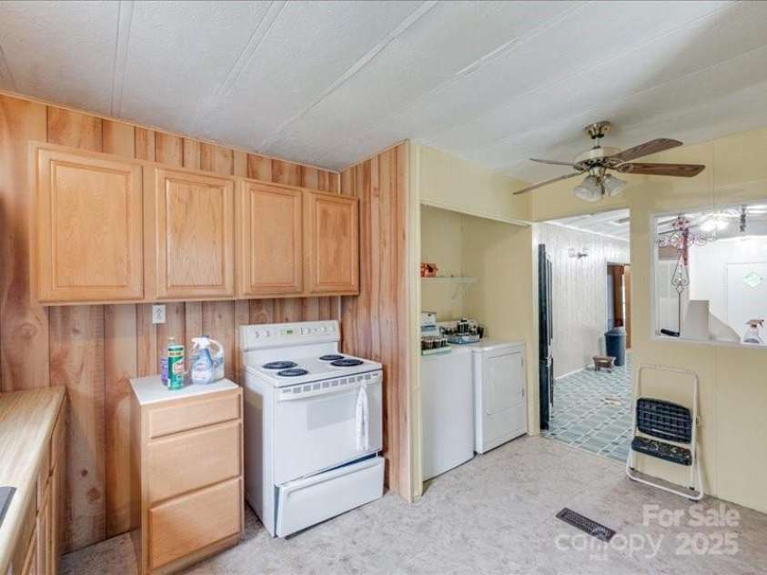 1406 Old Puckett Place, York, SC 29745.  MLS# CAR4297258, YatesRealty ID 19559. 