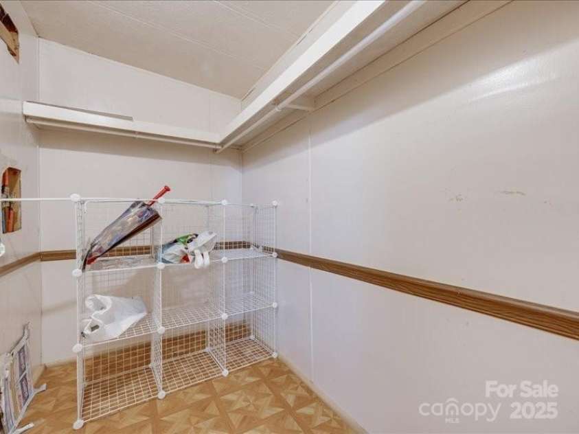 1406 Old Puckett Place, York, SC 29745.  MLS# CAR4297258, YatesRealty ID 19559. 