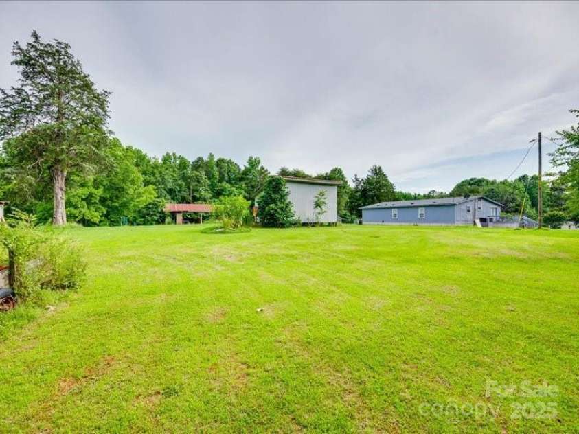 1406 Old Puckett Place, York, SC 29745.  MLS# CAR4297258, YatesRealty ID 19559. 