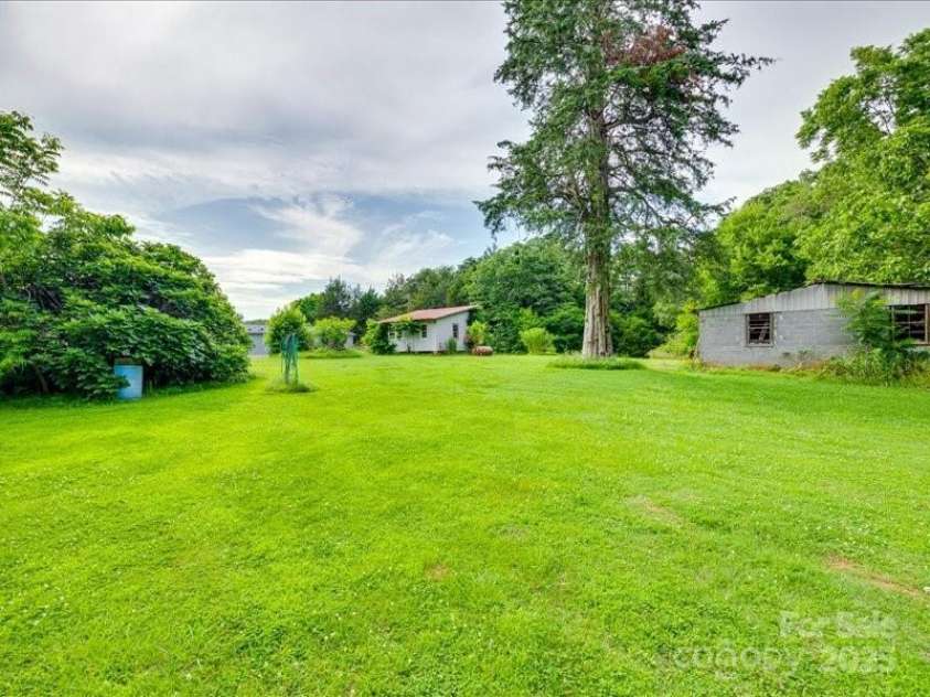 1406 Old Puckett Place, York, SC 29745.  MLS# CAR4297258, YatesRealty ID 19559. 