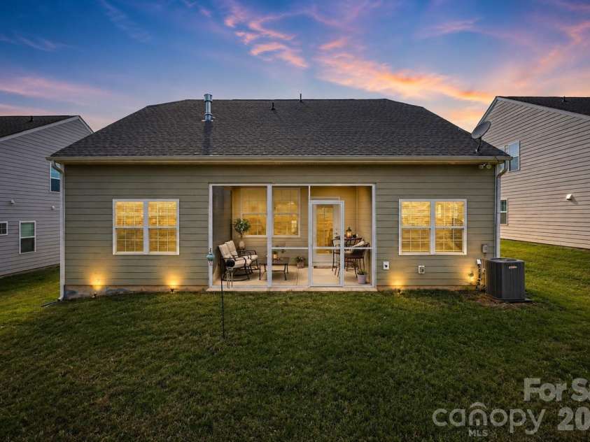 2971 Findley Road, Statesville, NC 28625.  MLS# CAR4367179, YatesRealty ID 19559. 