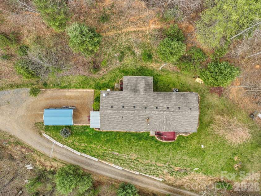 155 Thunderstruck Ridge, Burnsville, NC 28714.  MLS# CAR4365534, YatesRealty ID 19561. Aerial View